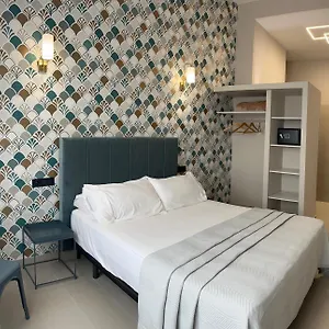 La Lipa Almáchar
